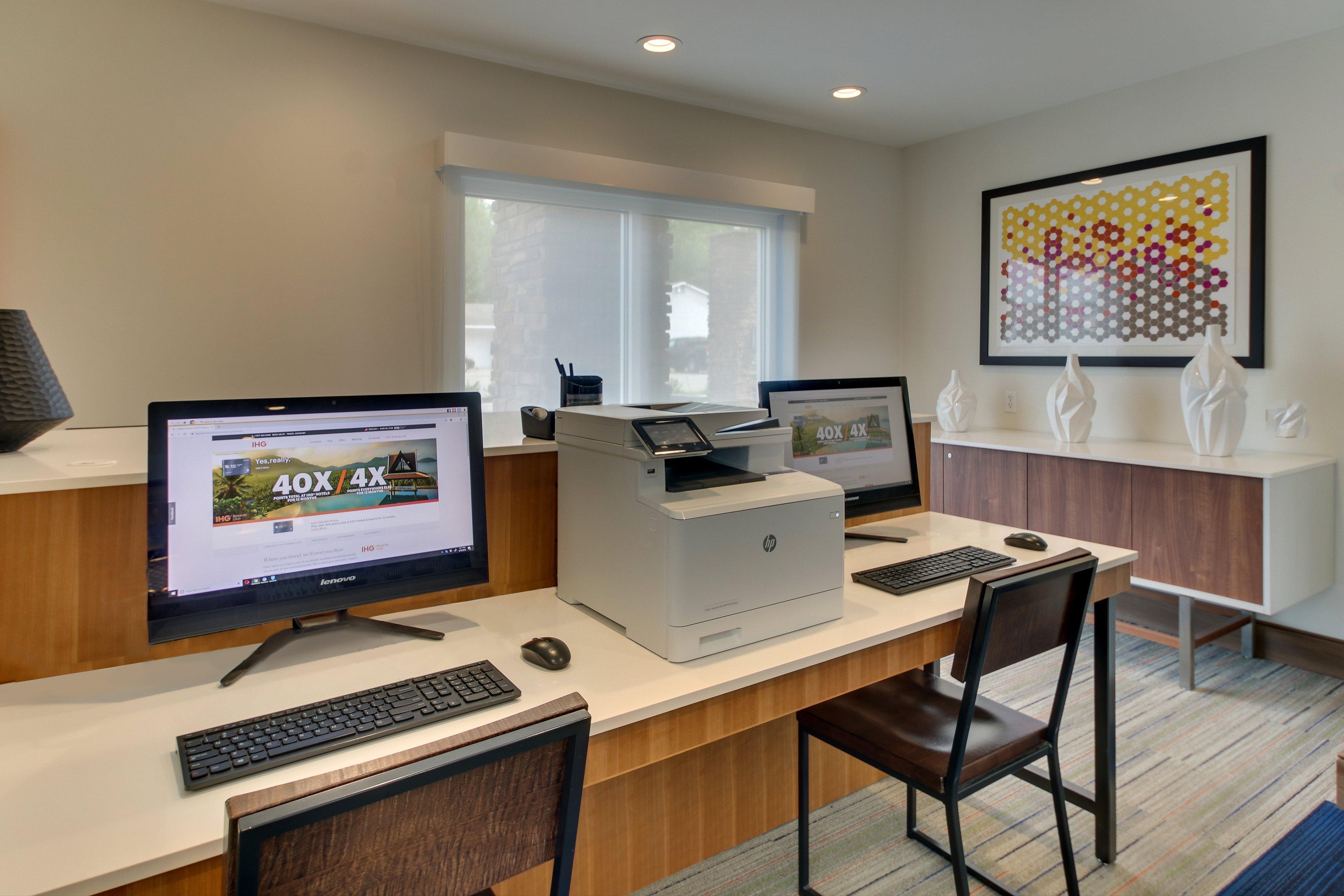 Holiday Inn Express & Suites Ithaca By Ihg Εξωτερικό φωτογραφία
