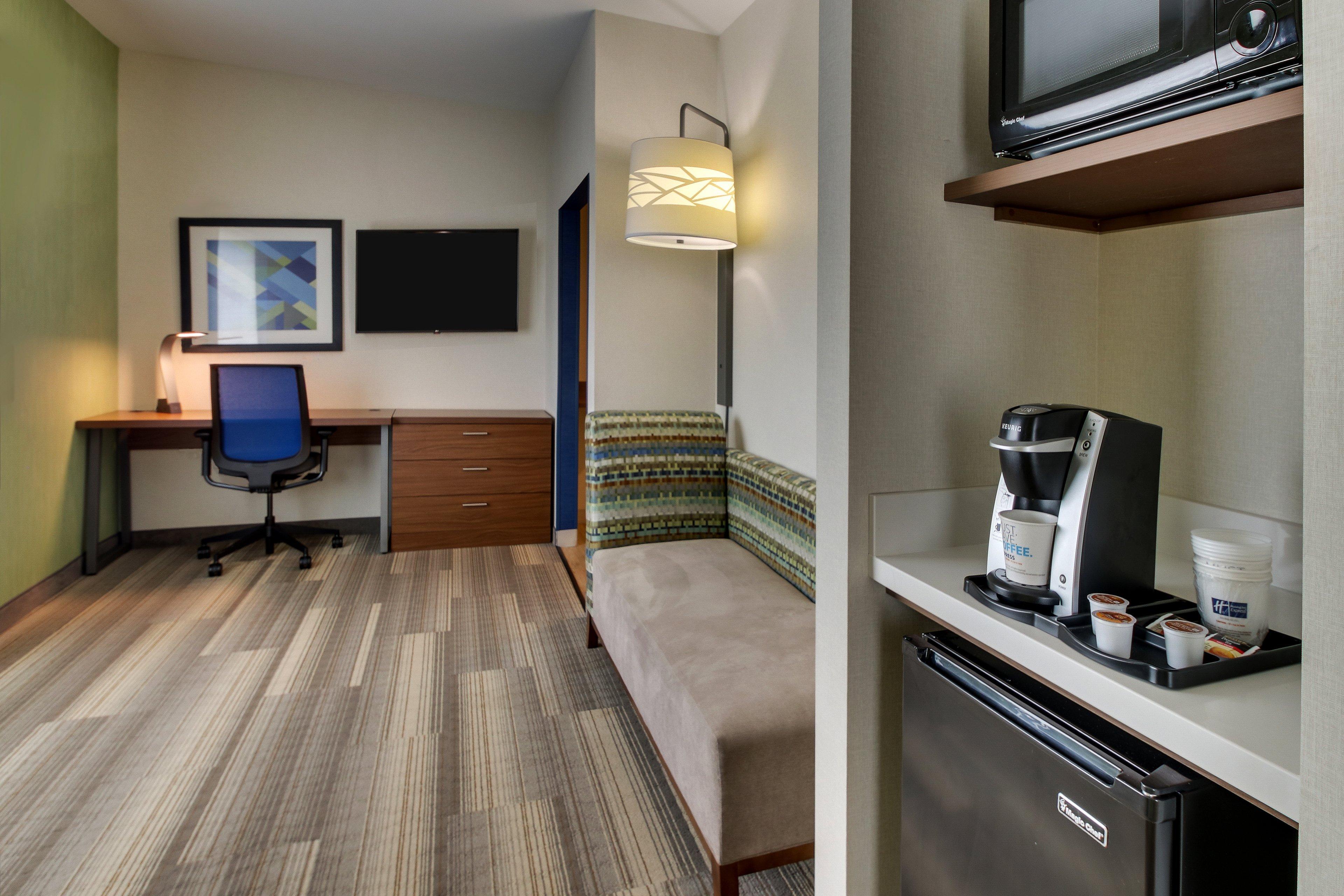 Holiday Inn Express & Suites Ithaca By Ihg Εξωτερικό φωτογραφία