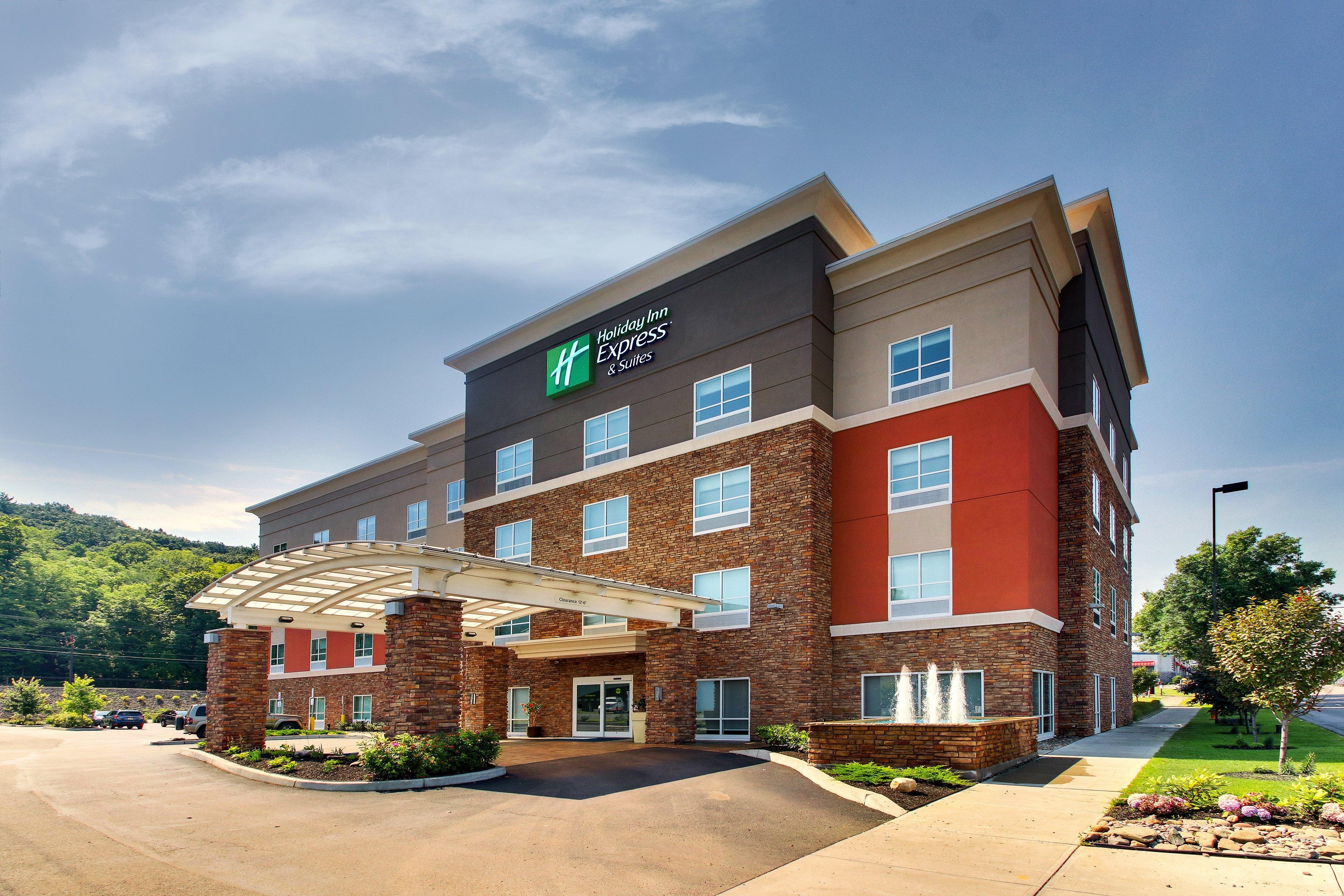 Holiday Inn Express & Suites Ithaca By Ihg Εξωτερικό φωτογραφία