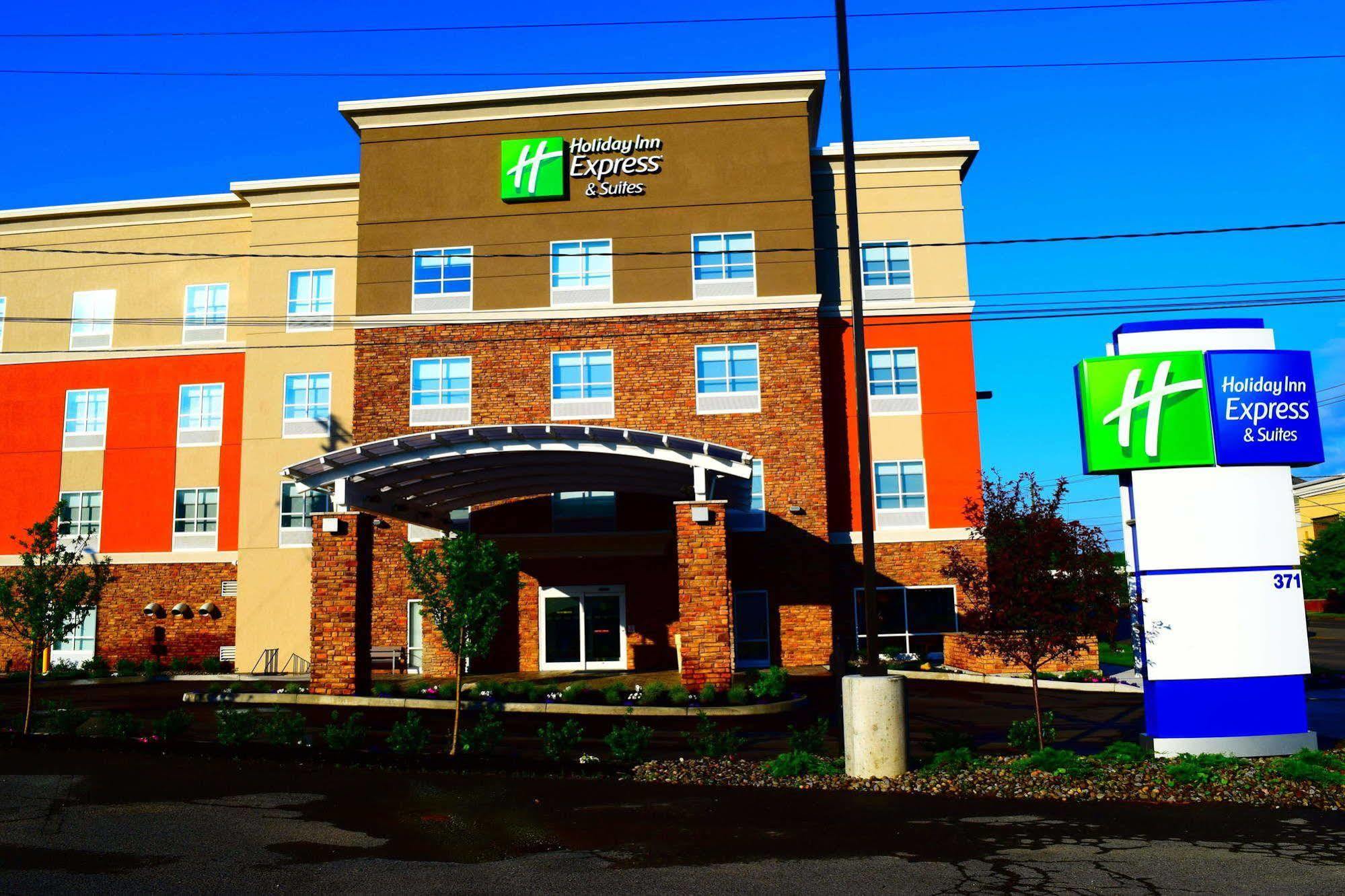 Holiday Inn Express & Suites Ithaca By Ihg Εξωτερικό φωτογραφία